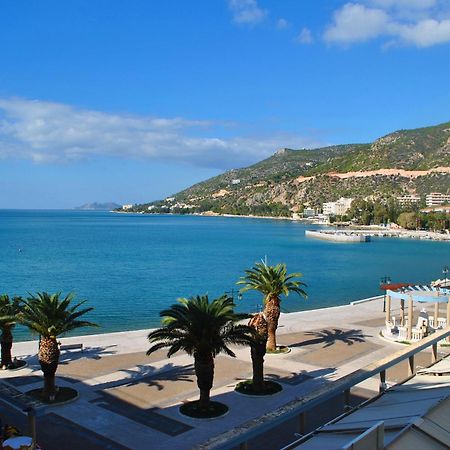 Grand Hotel Loutraki Екстериор снимка