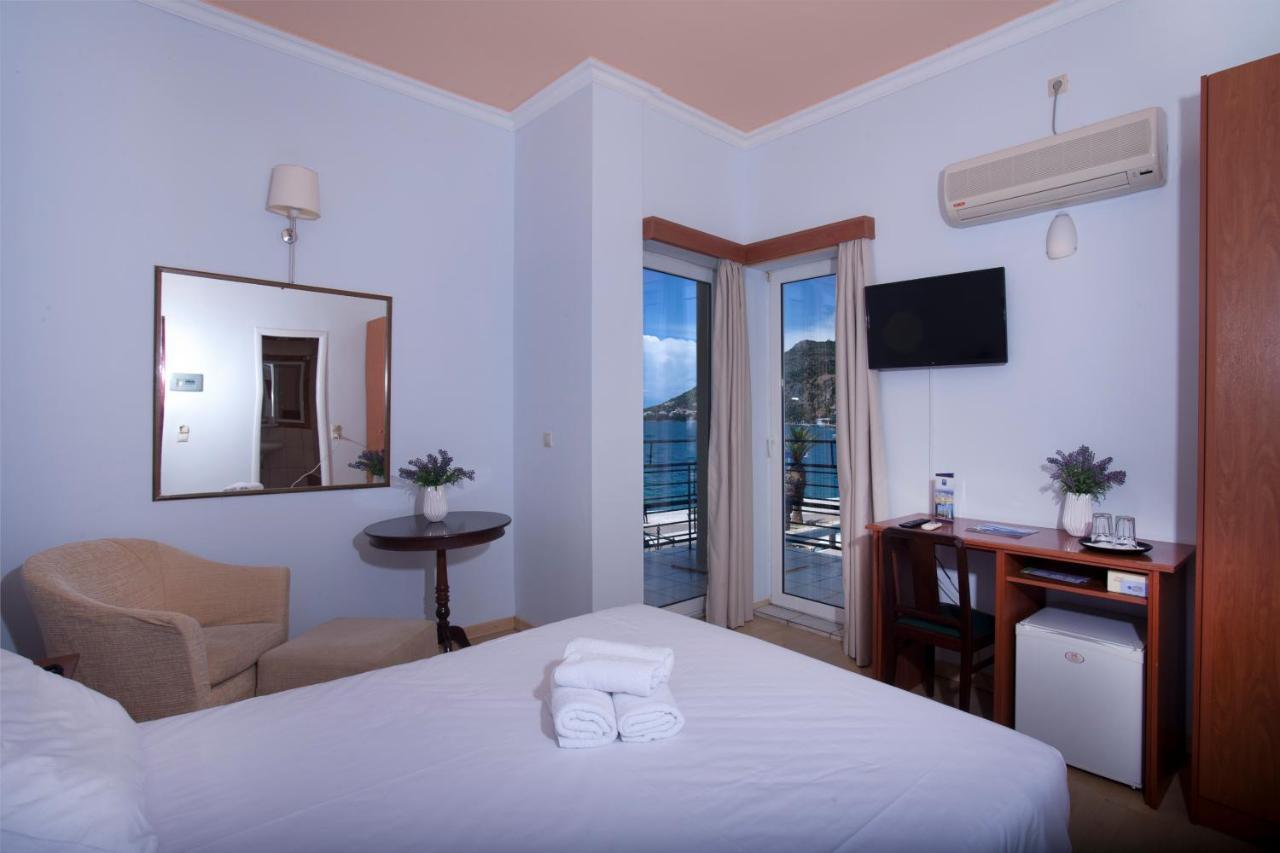 Grand Hotel Loutraki Екстериор снимка