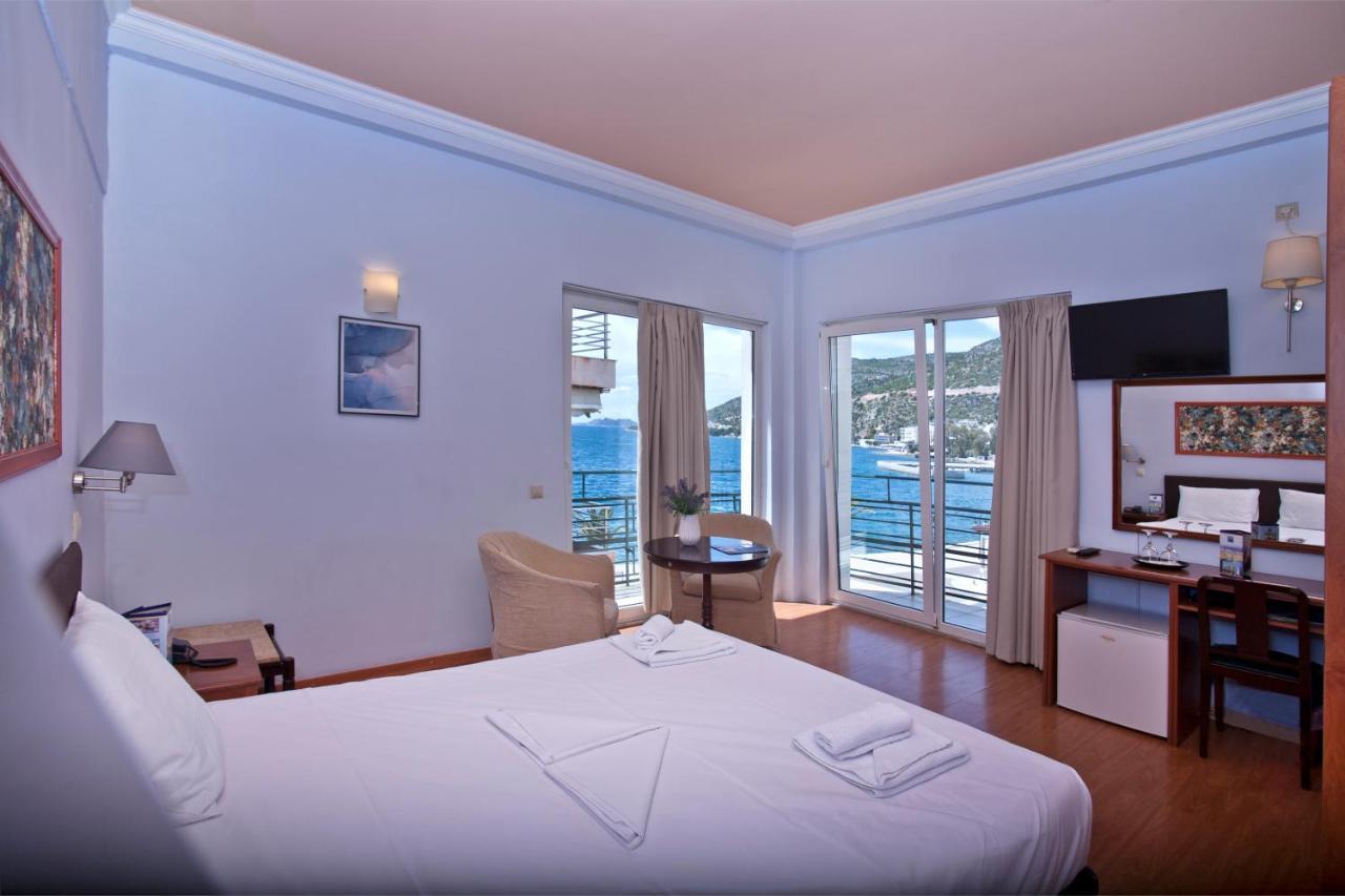 Grand Hotel Loutraki Екстериор снимка